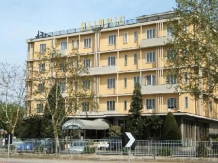 Hotel Olimpic Castel Maggiore Eksteriør billede